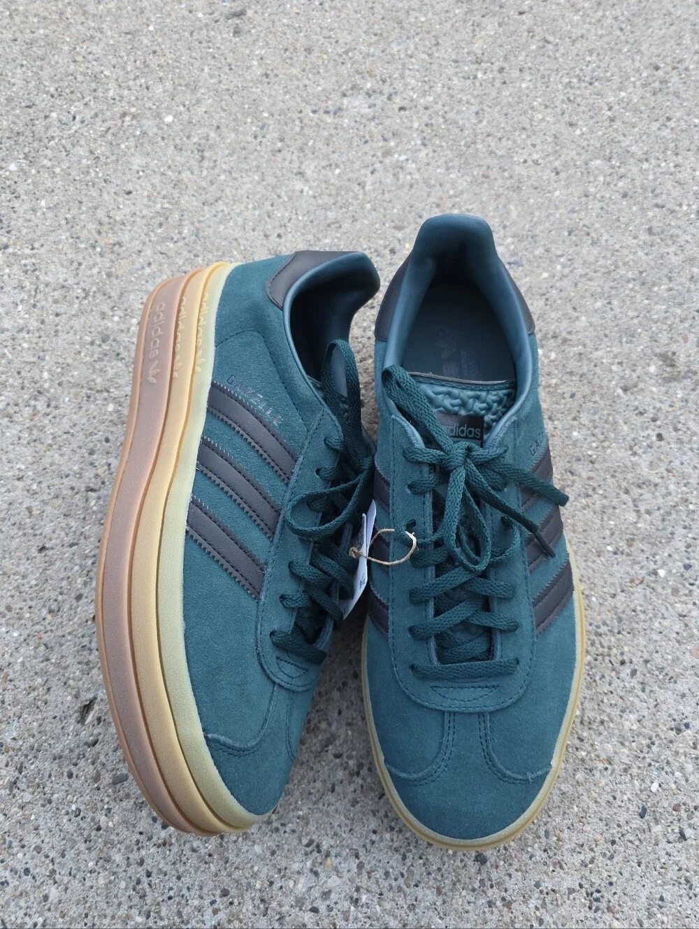 Adidas Women's Gazelle Bold sneakers Size 9 - Picture 2 of 12